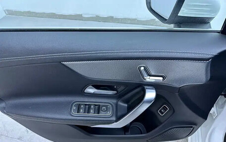 Mercedes-Benz A-Класс, 2023 год, 1 450 000 рублей, 11 фотография