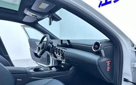 Mercedes-Benz A-Класс, 2023 год, 1 450 000 рублей, 19 фотография