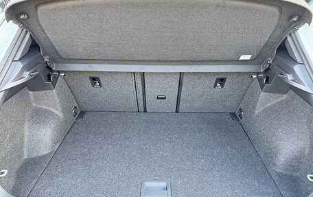 Volkswagen T-Roc I, 2022 год, 1 947 003 рублей, 18 фотография