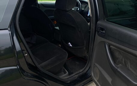 Ford Focus II рестайлинг, 2006 год, 300 000 рублей, 7 фотография