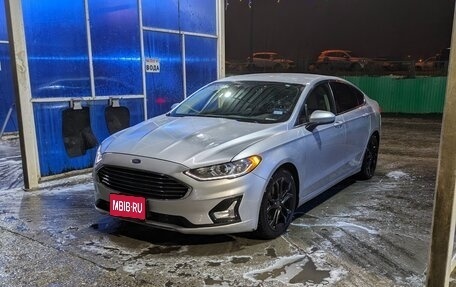 Ford Fusion (North America) II, 2019 год, 1 350 000 рублей, 9 фотография