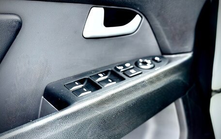 KIA Sportage III, 2014 год, 1 300 000 рублей, 14 фотография