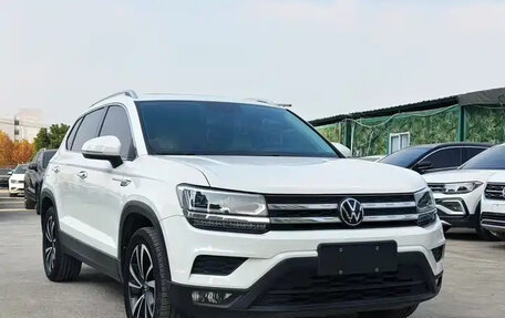 Volkswagen Tharu, 2021 год, 1 492 200 рублей, 2 фотография