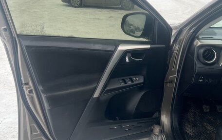 Toyota RAV4, 2013 год, 1 600 000 рублей, 7 фотография