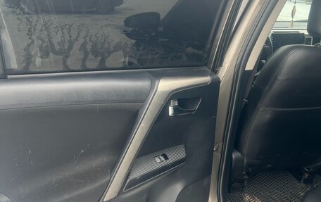 Toyota RAV4, 2013 год, 1 600 000 рублей, 11 фотография