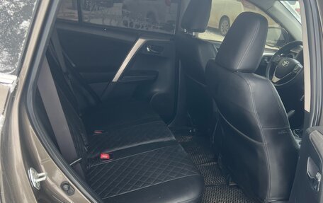 Toyota RAV4, 2013 год, 1 600 000 рублей, 12 фотография