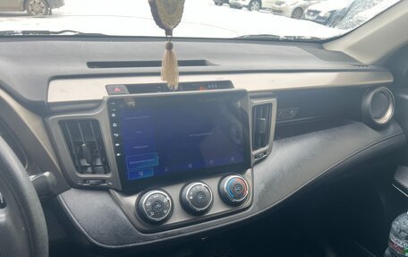 Toyota RAV4, 2013 год, 1 600 000 рублей, 14 фотография