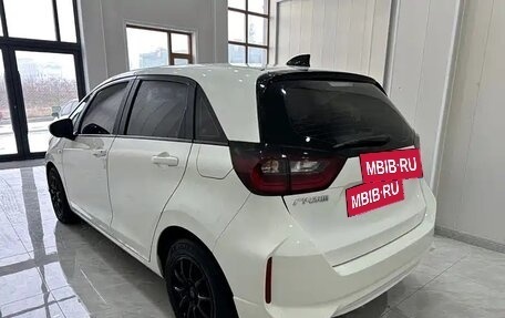 Honda Fit, 2022 год, 1 221 004 рублей, 3 фотография