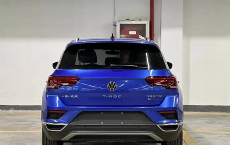 Volkswagen T-Roc I, 2022 год, 1 874 555 рублей, 5 фотография