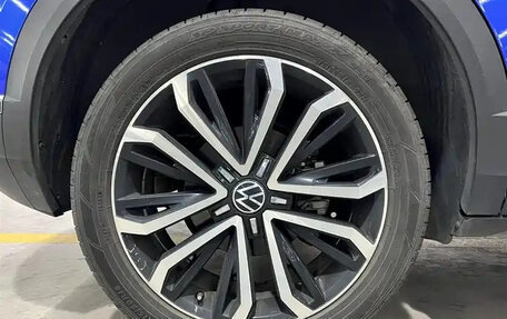 Volkswagen T-Roc I, 2022 год, 1 874 555 рублей, 8 фотография