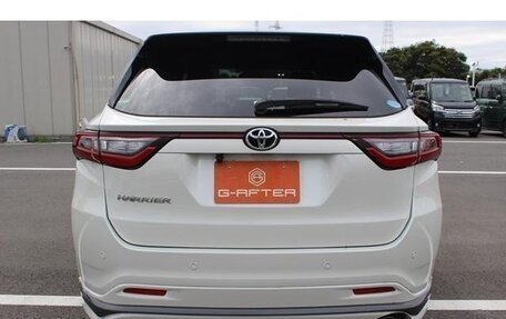 Toyota Harrier, 2019 год, 2 600 000 рублей, 7 фотография