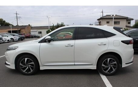 Toyota Harrier, 2019 год, 2 600 000 рублей, 5 фотография