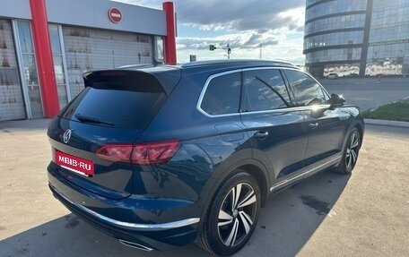 Volkswagen Touareg III, 2018 год, 4 900 000 рублей, 4 фотография