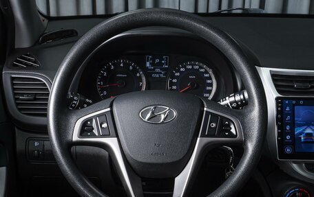 Hyundai Solaris II рестайлинг, 2016 год, 1 100 000 рублей, 12 фотография