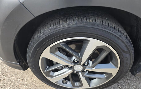 Hyundai Kona I, 2021 год, 1 935 000 рублей, 10 фотография