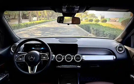 Mercedes-Benz GLB, 2022 год, 1 813 555 рублей, 8 фотография