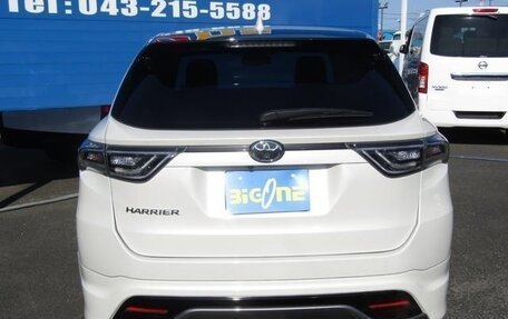 Toyota Harrier, 2016 год, 2 143 000 рублей, 6 фотография