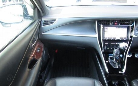 Toyota Harrier, 2016 год, 2 143 000 рублей, 17 фотография