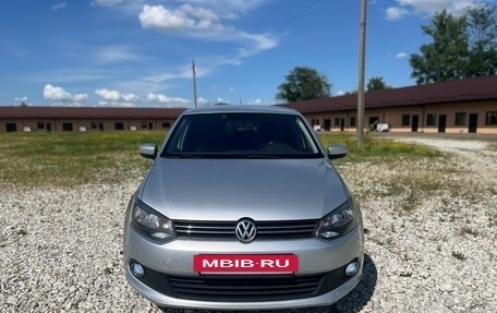 Volkswagen Polo VI (EU Market), 2013 год, 920 000 рублей, 2 фотография