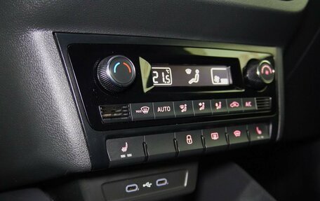 Volkswagen Polo VI (EU Market), 2020 год, 1 409 000 рублей, 13 фотография