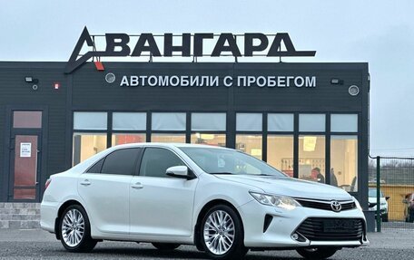Toyota Camry, 2017 год, 2 390 000 рублей, 7 фотография