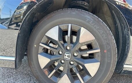 Honda Stepwgn, 2022 год, 2 150 000 рублей, 9 фотография