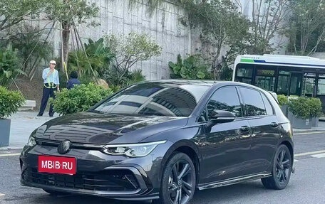 Volkswagen Golf VIII, 2022 год, 1 310 000 рублей, 1 фотография