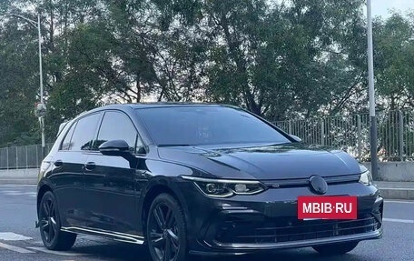 Volkswagen Golf VIII, 2022 год, 1 310 000 рублей, 3 фотография