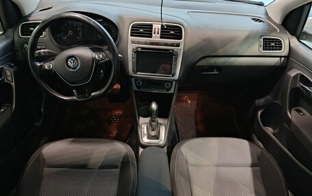 Volkswagen Polo VI (EU Market), 2016 год, 1 150 000 рублей, 12 фотография