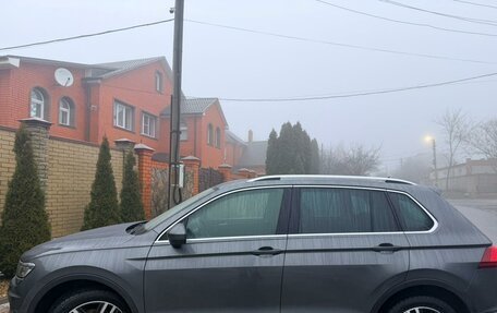 Volkswagen Tiguan II, 2018 год, 3 130 000 рублей, 5 фотография