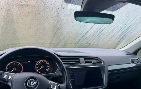 Volkswagen Tiguan II, 2018 год, 3 130 000 рублей, 4 фотография