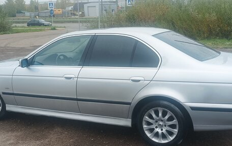 BMW 5 серия, 2002 год, 570 000 рублей, 10 фотография