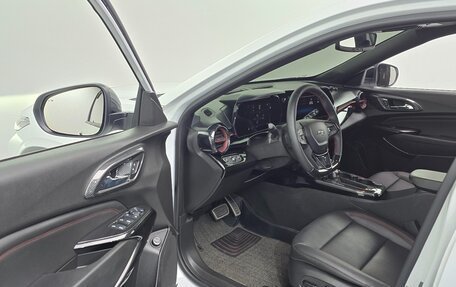 Chevrolet Trax, 2023 год, 1 890 007 рублей, 10 фотография