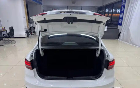 Volkswagen Lavida, 2022 год, 1 760 000 рублей, 7 фотография