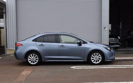 Toyota Corolla, 2022 год, 1 810 000 рублей, 3 фотография