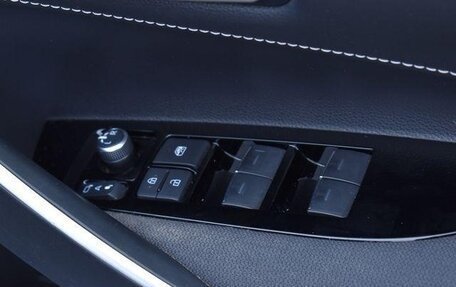 Toyota Corolla, 2022 год, 1 810 000 рублей, 15 фотография