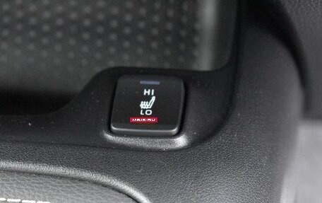 Toyota Corolla, 2022 год, 1 810 000 рублей, 13 фотография