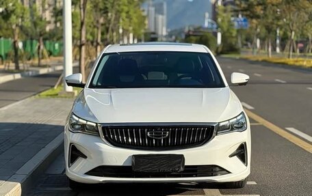 Geely Emgrand, 2022 год, 950 004 рублей, 3 фотография