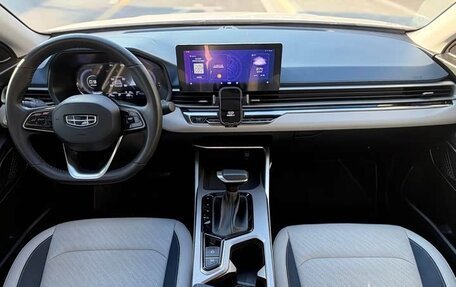 Geely Emgrand, 2022 год, 950 004 рублей, 9 фотография