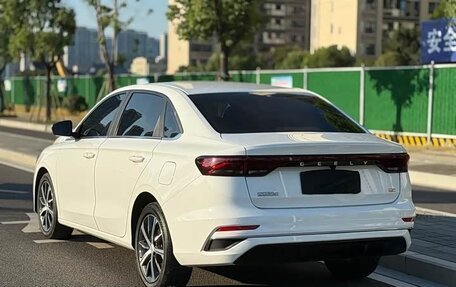 Geely Emgrand, 2022 год, 950 004 рублей, 6 фотография