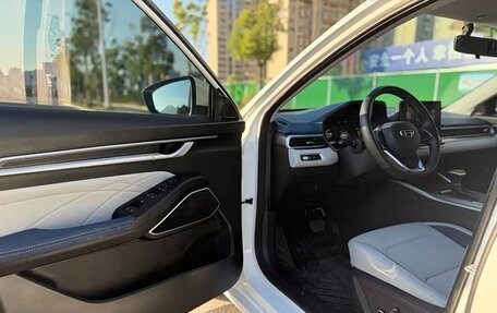 Geely Emgrand, 2022 год, 950 004 рублей, 12 фотография