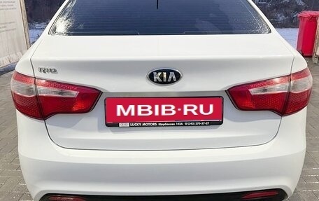 KIA Rio III рестайлинг, 2013 год, 850 000 рублей, 3 фотография