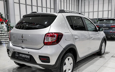 Renault Sandero II рестайлинг, 2015 год, 750 000 рублей, 6 фотография