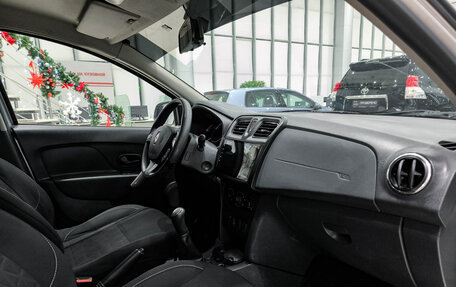 Renault Sandero II рестайлинг, 2015 год, 750 000 рублей, 13 фотография