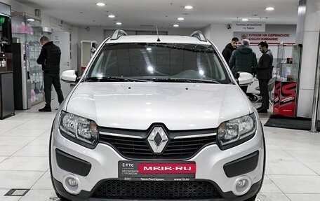 Renault Sandero II рестайлинг, 2015 год, 750 000 рублей, 2 фотография