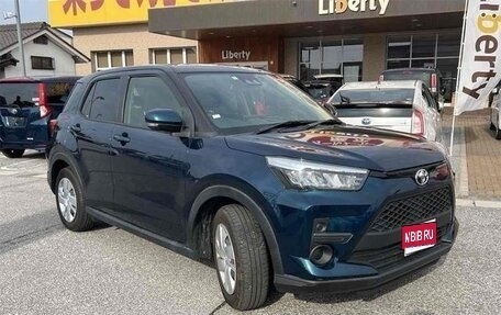 Toyota Raize I, 2021 год, 1 400 000 рублей, 1 фотография