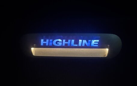 Volkswagen Multivan T6 рестайлинг, 2016 год, 4 990 000 рублей, 10 фотография