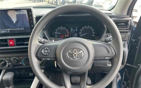 Toyota Raize I, 2021 год, 1 400 000 рублей, 11 фотография