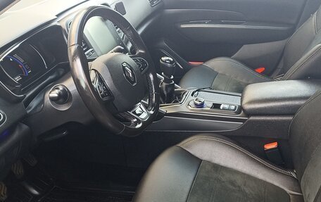 Renault Talisman, 2017 год, 1 340 000 рублей, 2 фотография