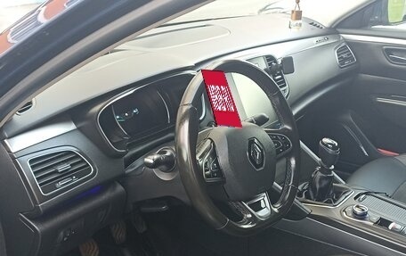 Renault Talisman, 2017 год, 1 340 000 рублей, 3 фотография